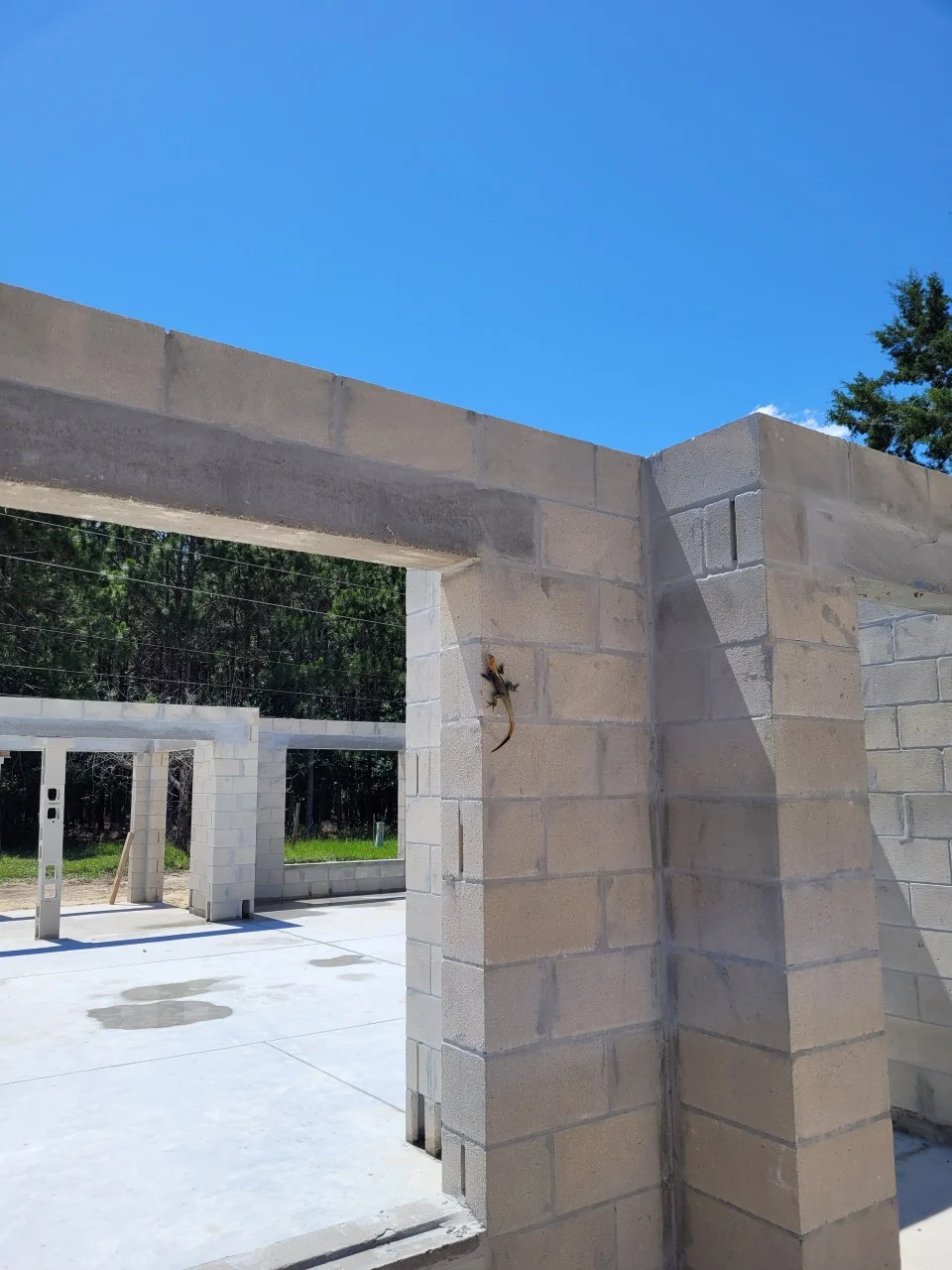Masonry retaining wall in Citrus County